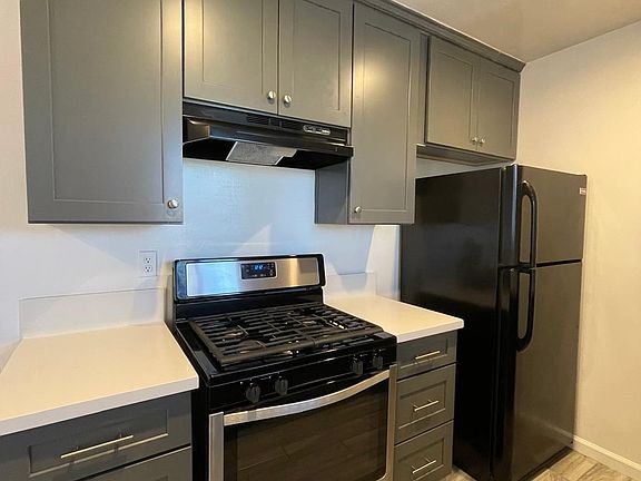 2nd image of 10840 Hortense St APT 21