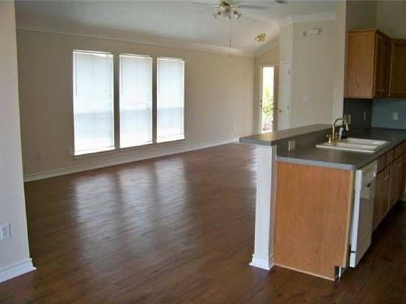 Dining/Living