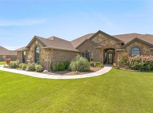 106 Trifecta Ln, Fort Worth, TX 76126