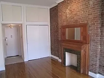 Rented by BLU Real Estate