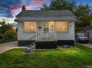 22084 Piper Ave, Eastpointe, MI 48021