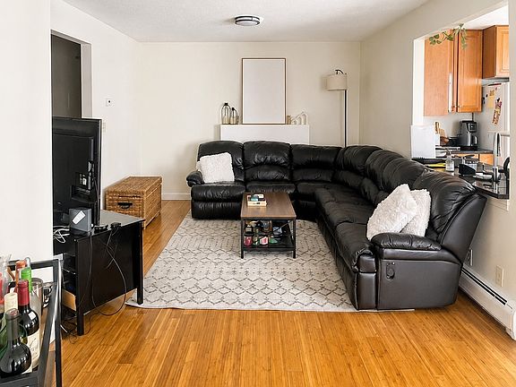 2nd image of 135 Walnut St APT 1