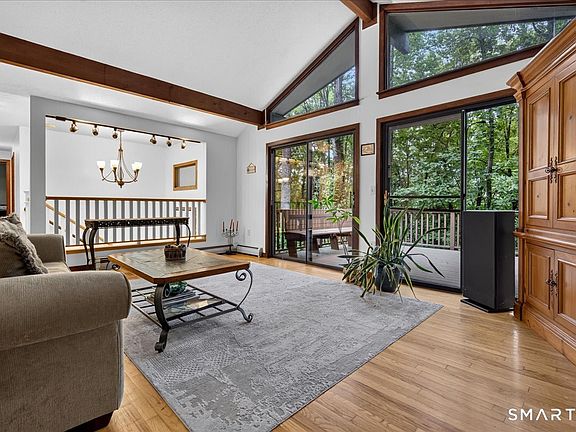 2nd image of 35 Aileen Drive