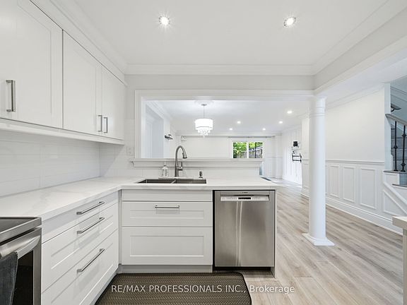 4th image of 141 Ripley Ct #6