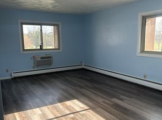 1020 3rd St APT 303, Farmington, MN 55024