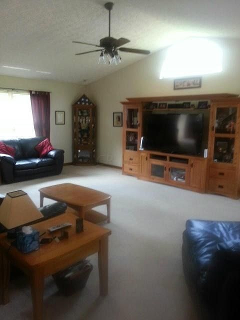 1st image of 5165 Dixon Dr
