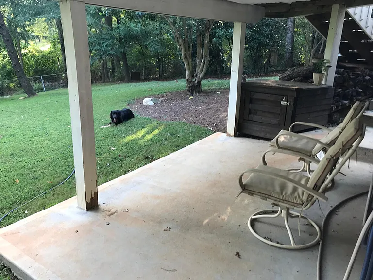Excellent backyard