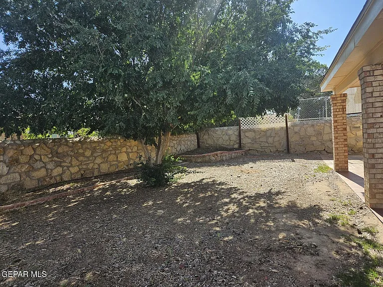 11235 Kachina Dr — Photo 27