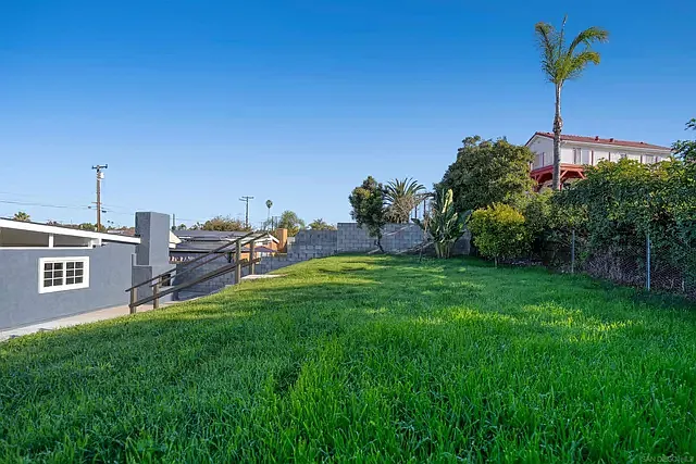 124 Jamul Ave — Photo 3