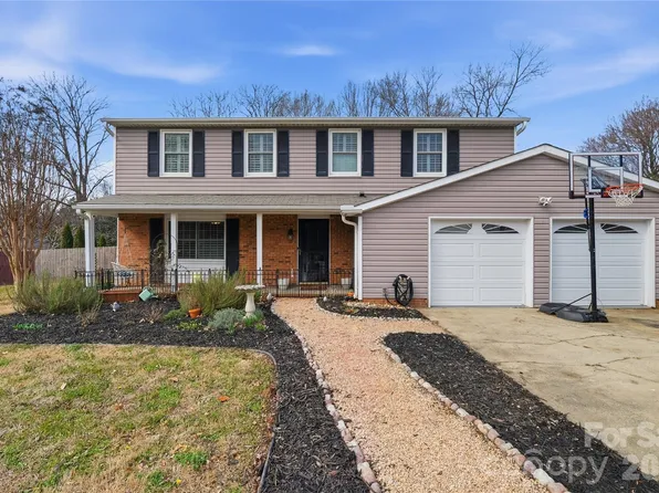 5808 Tillery Dr, Charlotte, NC 28226
