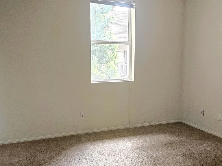 31359 Taylor Ln — Photo 21