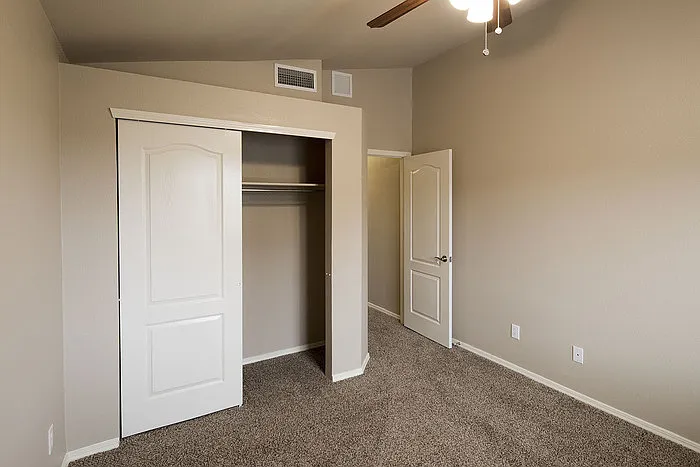 228 Flor Azucena Dr — Photo 12
