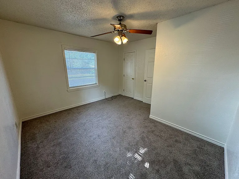 1301 Franz Dr — Photo 15