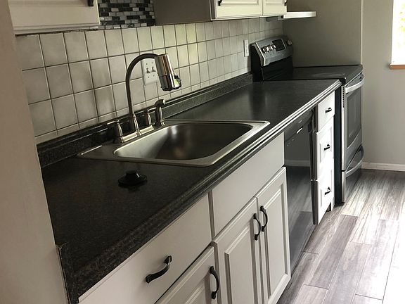 3rd image of 12307 NE 150th Ct #12307