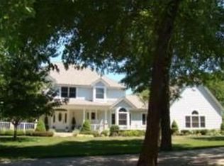 29601 SE Moreland School Rd, Blue Springs, MO 64014