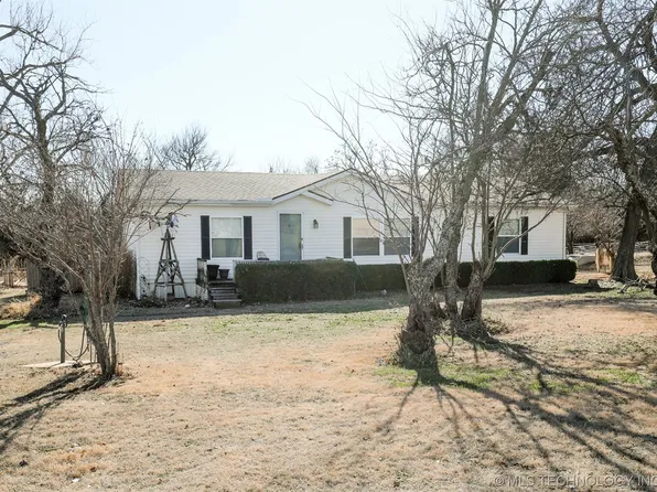 2091 County Road 1239, Tuttle, OK 73089