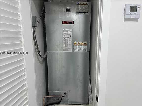 5th image of 517 Navarre Ave #1