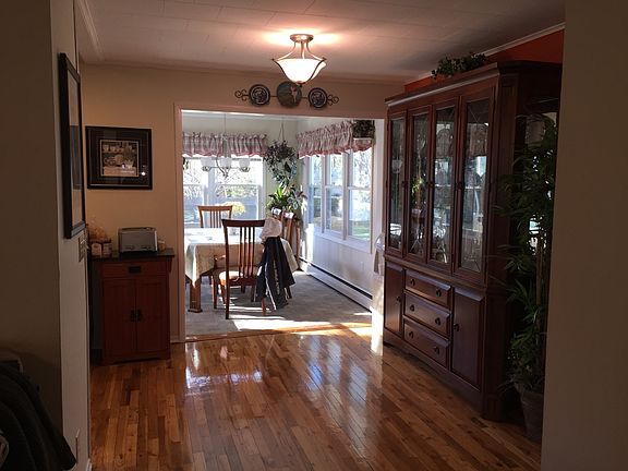 2nd image of 180 Vanderbilt Ave