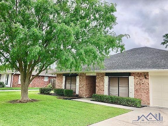 2nd image of 107 Lynwood Dr