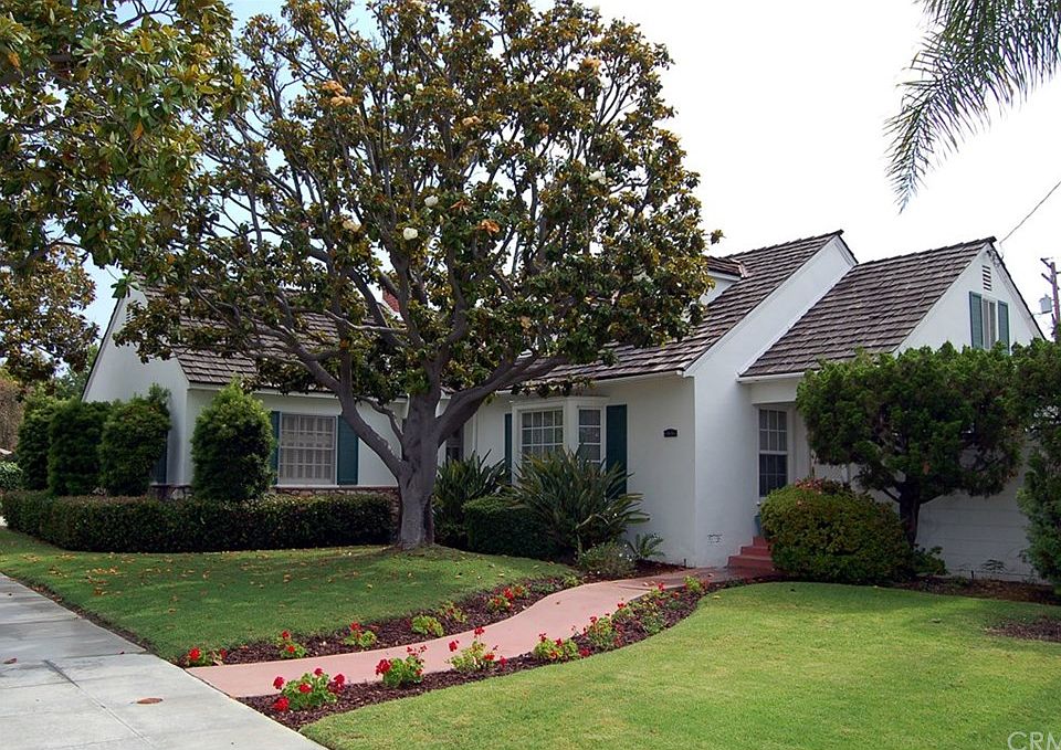 1st image of 352 Panama Ave