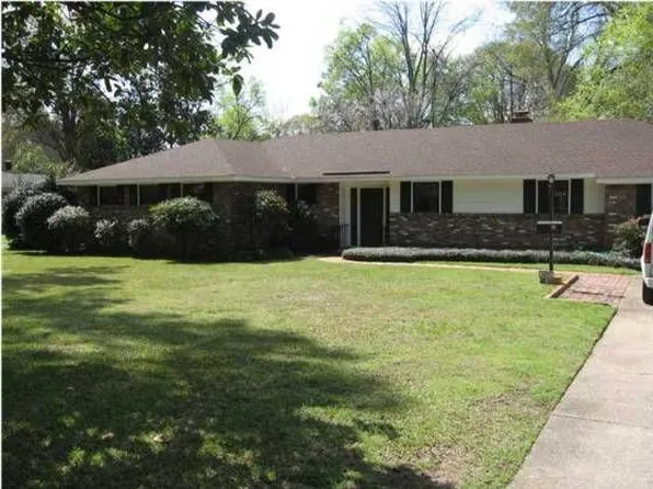 3554 Bankhead Ave, Montgomery, AL 36111