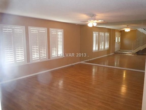 3rd image of 3390 Southridge Ave