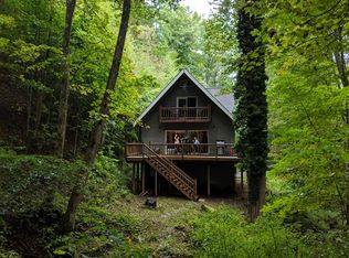 25 Fork Ridge Run Rd, Bakersville, NC 28705