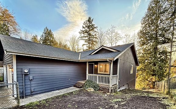 2nd image of 6909 E Crestwood Ct #6909