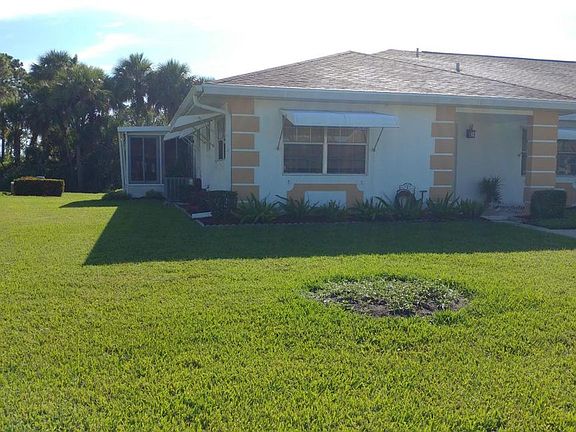 2nd image of 946 Savannas Point Dr APT A