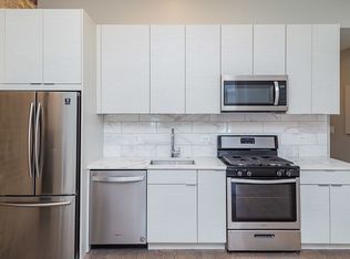 2220 N Lincoln Ave #1F, Chicago, IL 60614