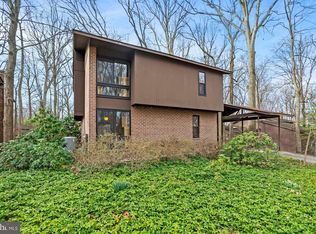 5233 Patriot Ln, Columbia, MD