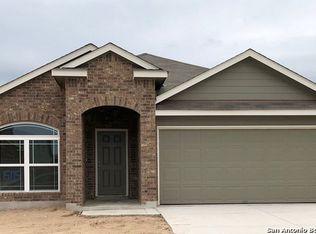 1505 Birmingham Dr, Seguin, TX 78155