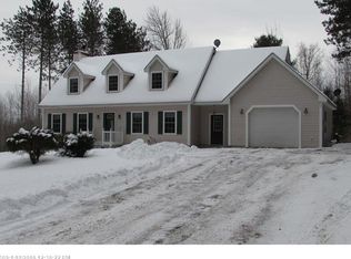 73 Crescent St, Skowhegan, ME 04976