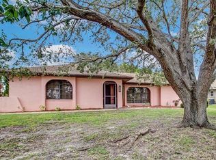 3905 SW 26th Ave, Cape Coral, FL 33914