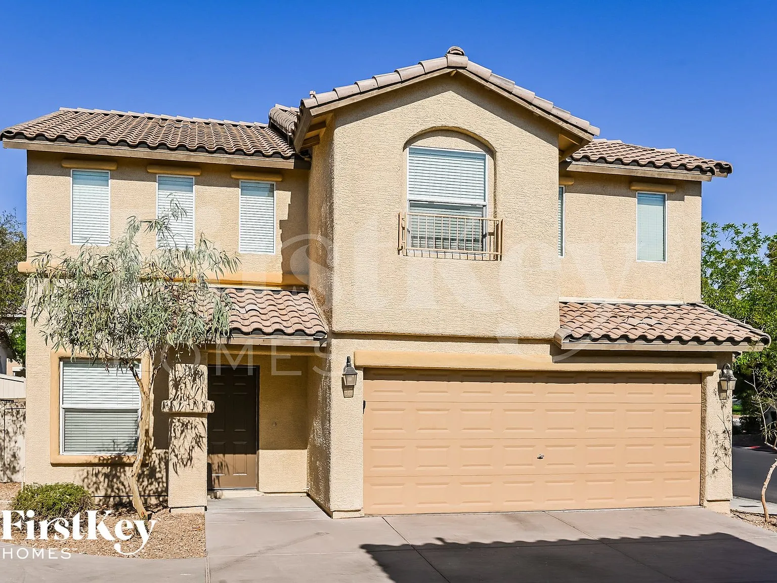 5 bed, 2.0 bath, 1937 sqft, $2,485 — Photo 1