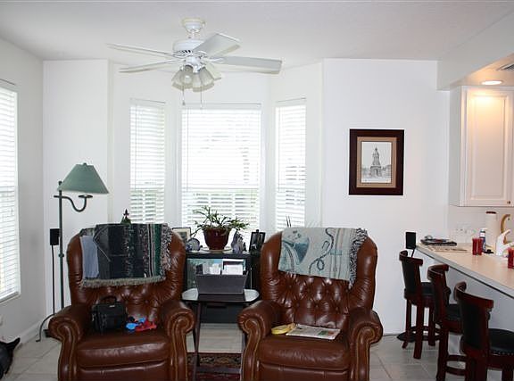 3rd image of 146 Day Lily Dr