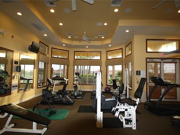 5th image of 6455 Oxford Cir Unit 101A