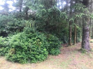 583 Meadow Ave NE, Ocean Shores, WA