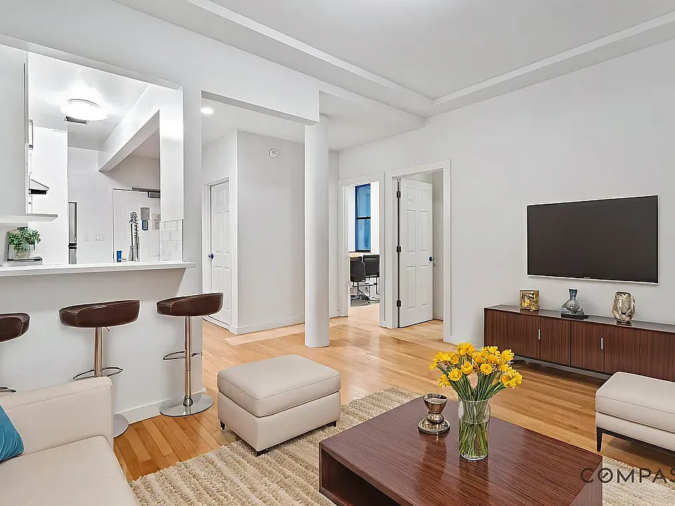 106 Fulton St #8C