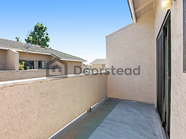 3104 Jaguar Way #B — Photo 26