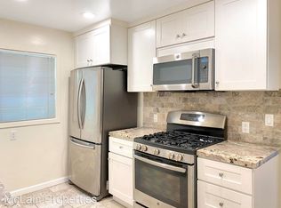 752 3rd St #C, Encinitas, CA 92024