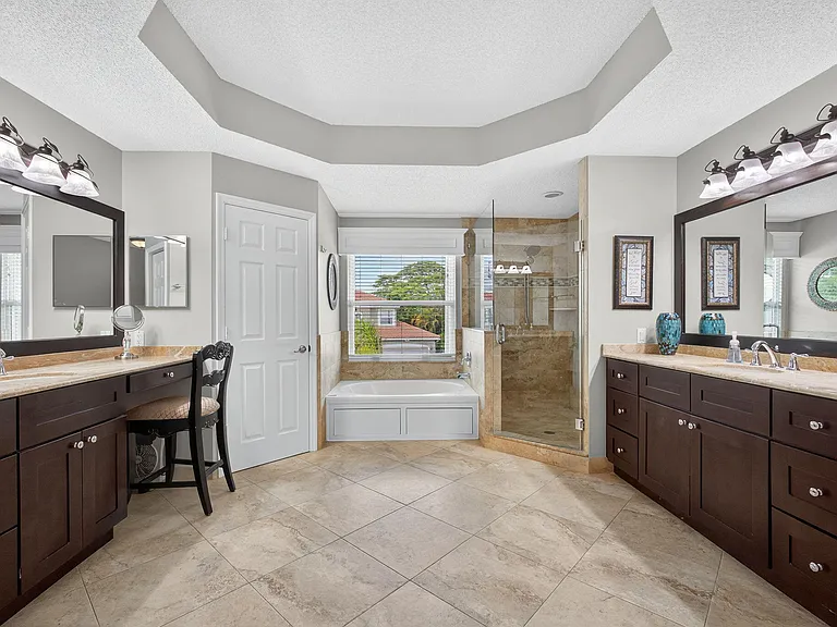3738 Old Lighthouse Cir #SEASON RENTAL — Photo 46