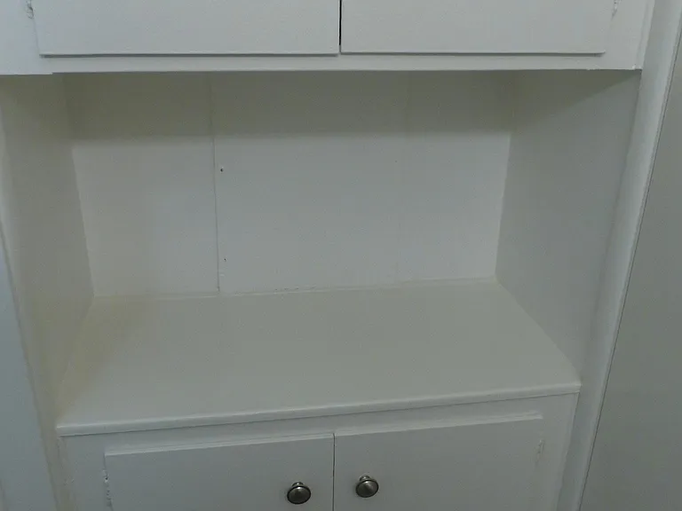 11906 Goshen Ave #8 — Photo 6