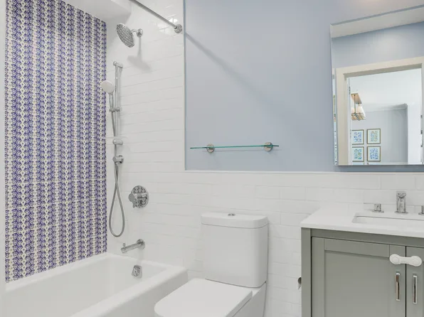 205 East 22nd Street image 13 of 14