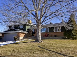 7412 S Clermont Dr, Centennial, CO 80122