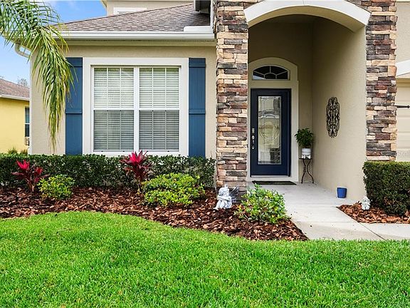 2nd image of 4052 Windcrest Dr