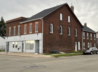 1397 Washington St #C, Dubuque, IA 52001