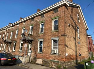 4 Front St, Cohoes, NY 12047