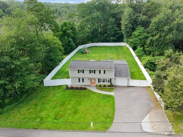 751 Oakside Road, Yorktown Heights, NY 10598