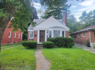 11353 Braile St, Detroit, MI 48228